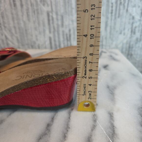 Vionic 381Ariana Red Sandals Womens Sz 9 /40 - Picture 9 of 9